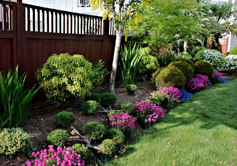Cedar Mulch Installation in Ventura County, CA