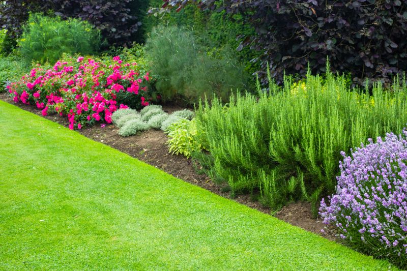 Flower Bed Maintenance in Ventura County, CA